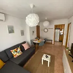 Charming 500m To Cura Apartment *