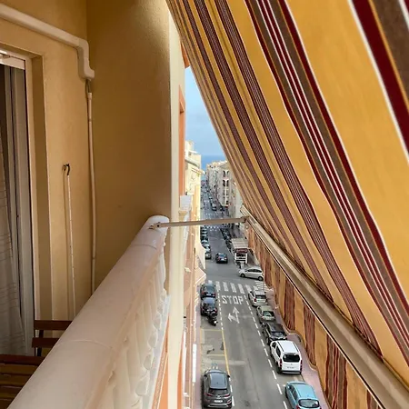 Charming 500m To Cura Apartment *