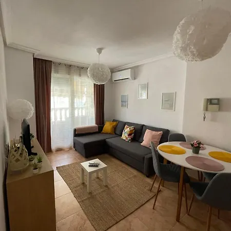 Charming 500m To Cura Apartment Torrevieja