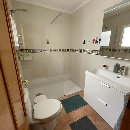 Charming 500m To Cura *