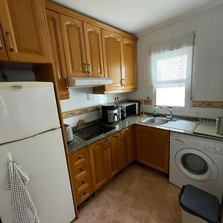 Charming 500m To Cura Apartment *