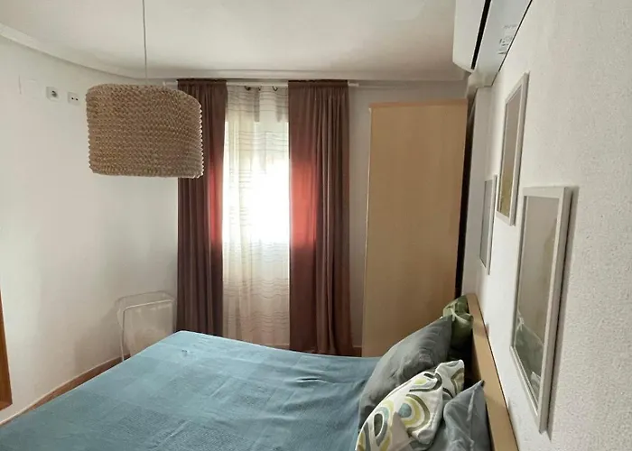 Charming 500m To Cura